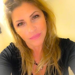 Meet your Posher, Cecilia